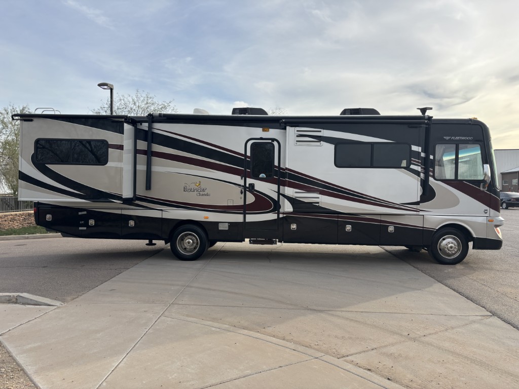 CrankyApe.com - Online RV, Camper and Travel Trailer Auctions