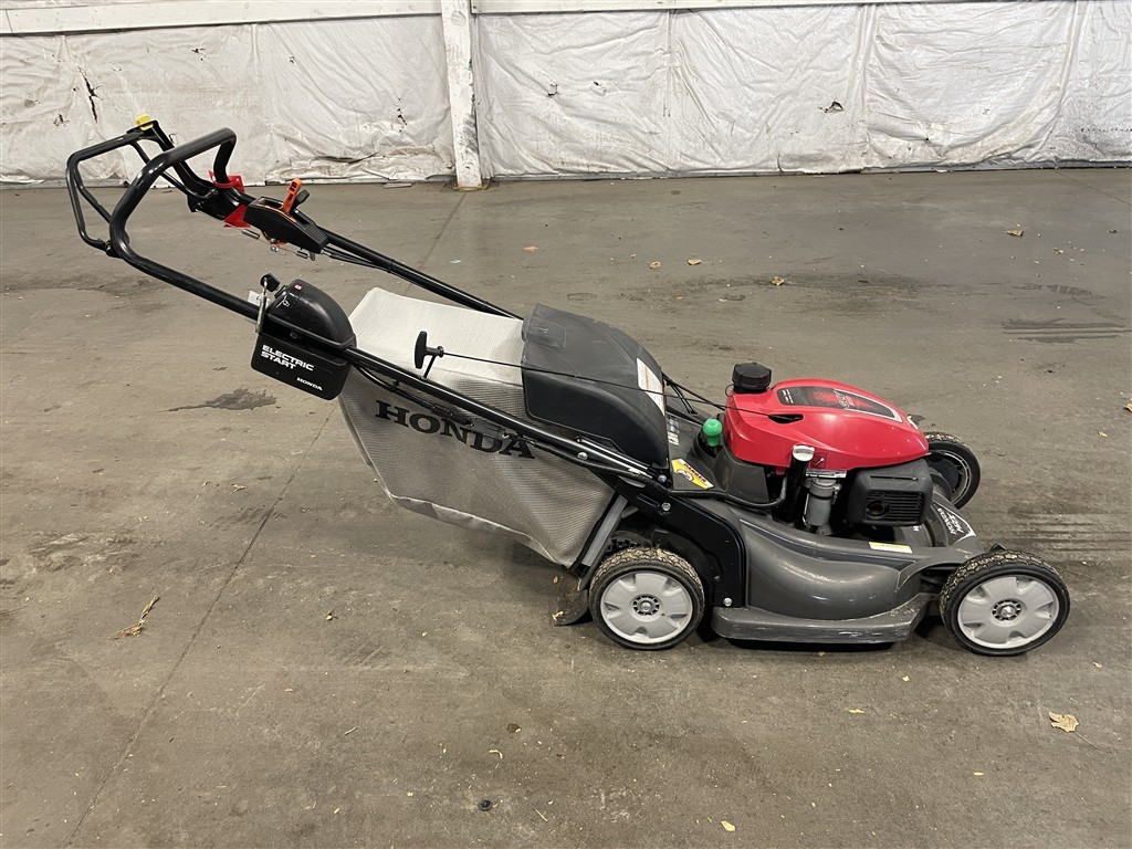 162302